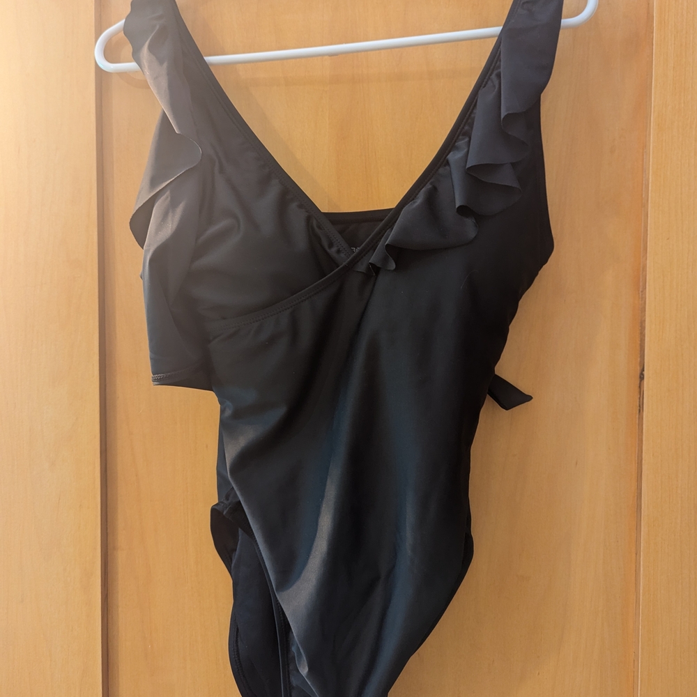 Kindred Bravely Black Garment